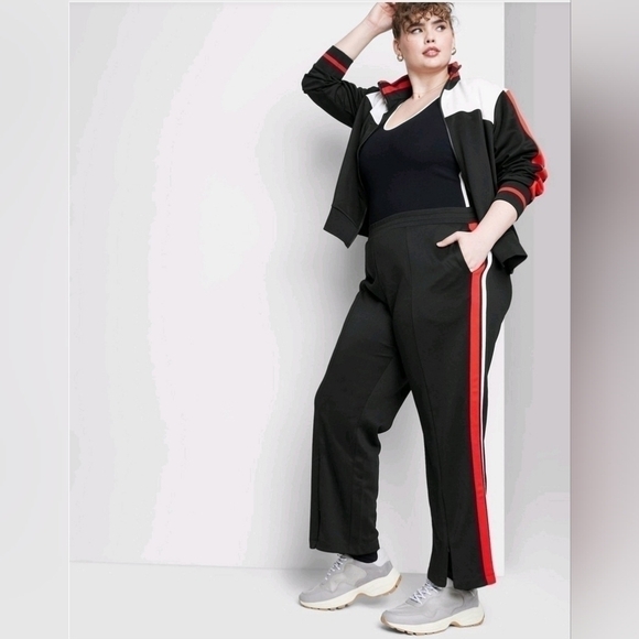 𝅺Women's Plus High-Rise Track Suit w/Tank Bundle, Black & Red w/White